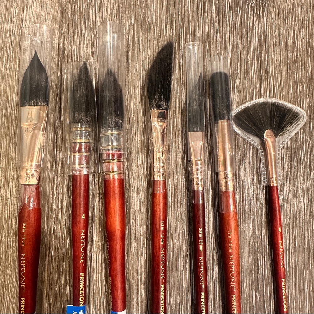 Arches Watercolor Paper and Paintbrush Set - Picture 8 of 9